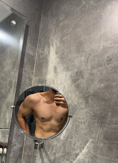Kartik - Male escort in Chandigarh Photo 1 of 3