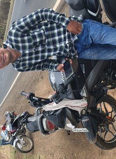 Avi - Acompañantes masculino in Indore Photo 3 of 5