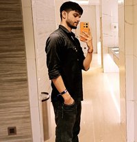 Kartik - Male adult performer in Mumbai
