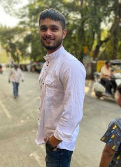 Kartik - Male adult performer in Mumbai Photo 4 of 5