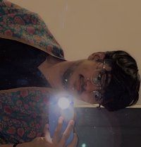 Kartik Roy - Male adult performer in New Delhi