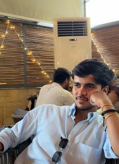 Kartik Roy - Male adult performer in New Delhi Photo 9 of 9