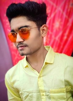 Kartik Sharma - Male escort in Mumbai Photo 3 of 4