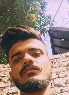 Kartik369 - Male escort in Mumbai Photo 1 of 3