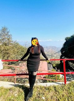Karuna Magar hand cash service - escort in Kathmandu Photo 1 of 2