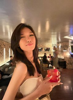 Kasha - escort in Bangkok Photo 4 of 6