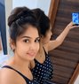 Kashis Genuine Girl Real Meet & Cam Show - puta in Bangalore Photo 1 of 2