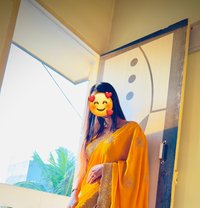Kashis Genuine Girl Real Meet & Cam Show - puta in Bangalore Photo 3 of 3
