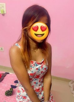 Kashish, Delhi Single College Girl - escort in New Delhi Photo 5 of 5