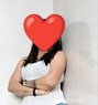 Kashish Independent Girl - puta in Mumbai Photo 5 of 5