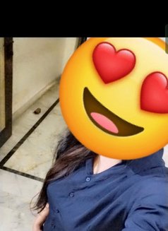 Kashish - escort in Gurgaon Photo 1 of 2