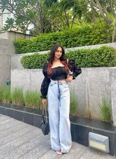 Kashish - escort in Gurgaon Photo 5 of 6