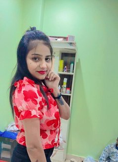 Kashish - escort in Hyderabad Photo 2 of 5