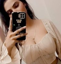 Kashish - escort in Kochi