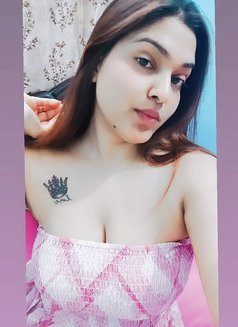 Kashish - escort in Kolkata Photo 2 of 3
