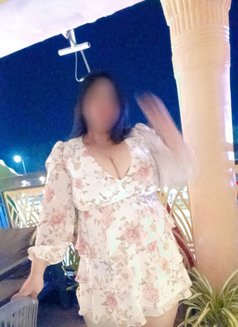 Kashish - escort in Mumbai Photo 6 of 7