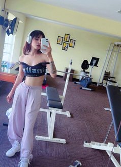 Kashish - escort in Mumbai Photo 1 of 3
