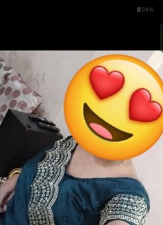 Kashish - escort in New Delhi Photo 2 of 2