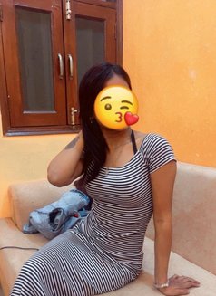 Kashish, Young Delhi College Girl - escort in New Delhi Photo 4 of 5