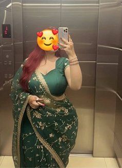Kashmiri Anal Bhabhi Cam/meet - escort in New Delhi Photo 9 of 15