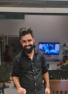 Kashmiri Boy - Acompañantes masculino in Navi Mumbai Photo 1 of 7
