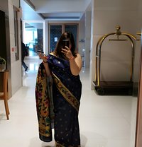 Kashmiri Housewife - escort in New Delhi