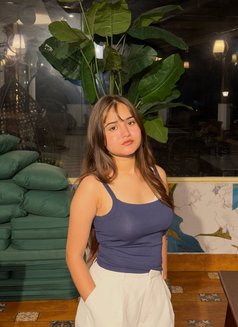 Kashvi - escort in Ahmedabad Photo 1 of 12