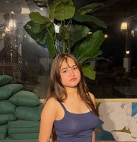 Kashvi - escort in Faridabad Photo 1 of 12