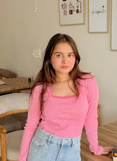 Kashvi - escort in Ahmedabad Photo 8 of 12
