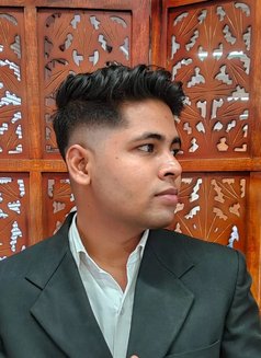 Kashyap - Male dominatrix in Chennai Photo 3 of 5