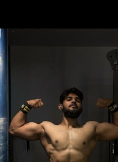 Kasim - Male escort agency in Mumbai Photo 2 of 3