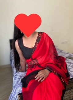 Kasish Bhabhi - escort in Noida Photo 2 of 3