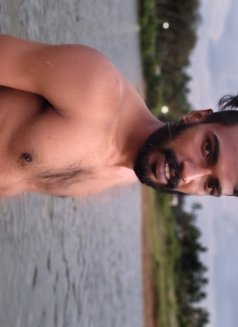Kasmora - Male escort in Dubai Photo 5 of 5