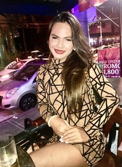 Kassy - escort in Makati City Photo 1 of 6