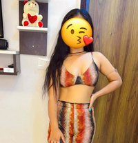Kat Cam and Real Meet Okay - escort in New Delhi