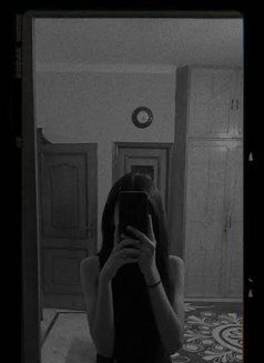 Kat - puta in Erbil Photo 2 of 3