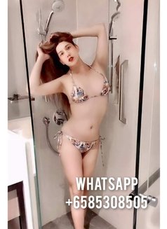 Kat Just Arrive - Transsexual escort in Singapore Photo 20 of 26