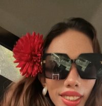 Kat Sanderland - Acompañantes transexual in Manila
