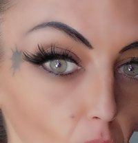 Kat - masseuse in Johannesburg