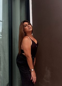 Kat Zana - Transsexual escort in Bangkok Photo 6 of 20