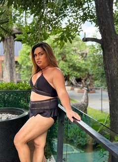 Kat Zana - Transsexual escort in Bangkok Photo 16 of 20
