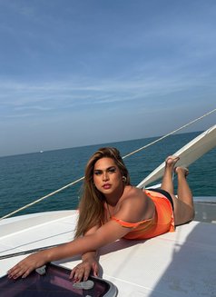 Kat Zana - Transsexual escort in Bangkok Photo 17 of 20