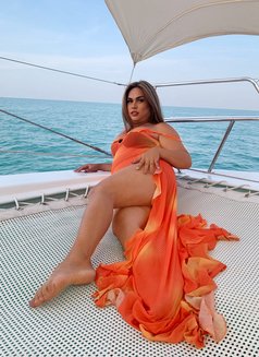 Kat Zana - Transsexual escort in Bangkok Photo 18 of 20