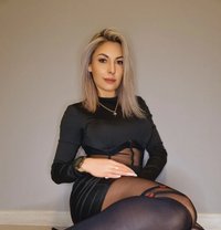 Kata - escort in Riyadh Photo 1 of 5