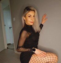 Kata - escort in Riyadh