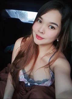 Kate - escort in Manila Photo 20 of 21