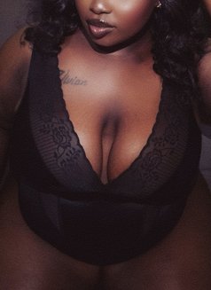 Kate Bbw - escort in Nairobi Photo 2 of 4