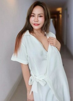 Kate - masseuse in Bangkok Photo 4 of 7