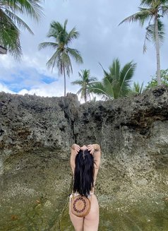 Kate - Transsexual escort in Davao Photo 4 of 10