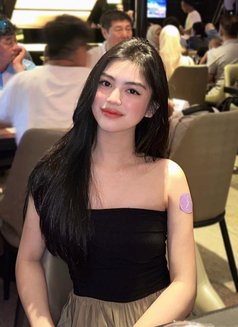Kate - puta in Manila Photo 1 of 7